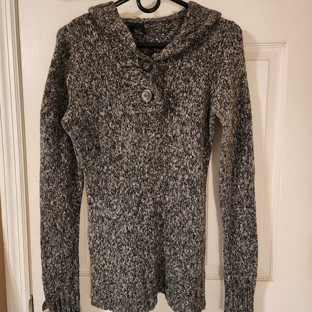 Rue21 Black and White Knit Turtleneck Sweater